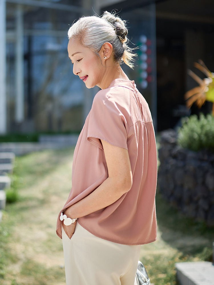 T-shirt sottile a maniche cort - Summer Clothing Women Over 50 recensione e prezzo